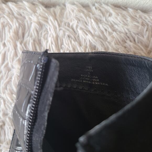 Michael Shannon Suede Booties Size 10 - Picture 12 of 16